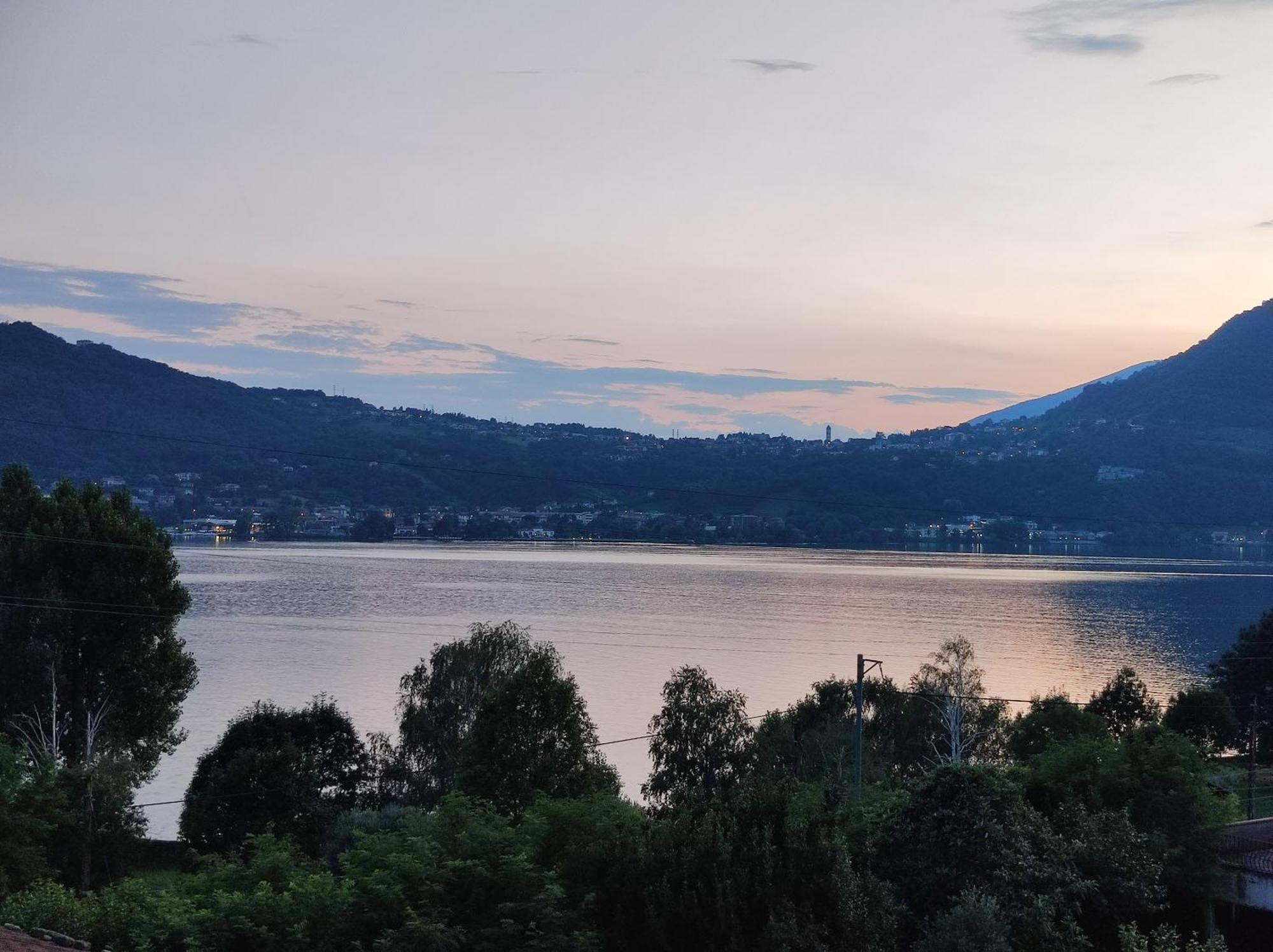Terrazzo Sul Lago Леко Екстериор снимка