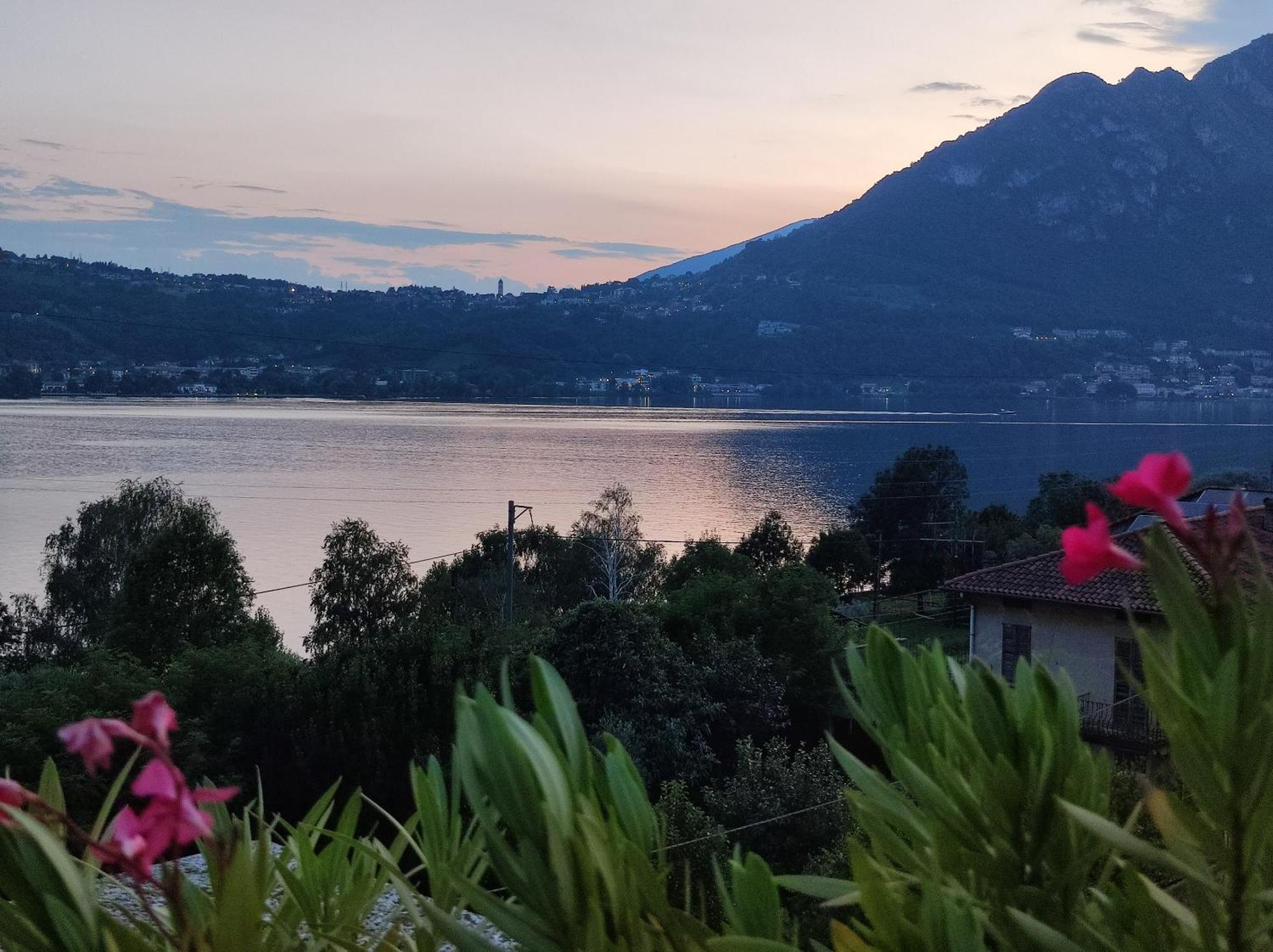 Terrazzo Sul Lago Леко Екстериор снимка